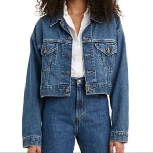 Levi’s cropped Trucker jacket